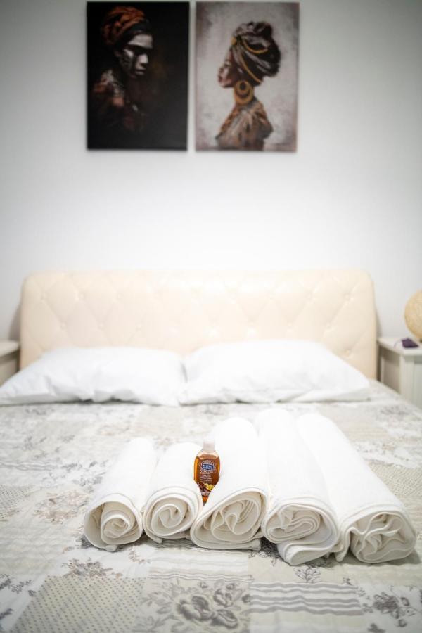 Gvitown Central Apartment บูคาเรสต์ ภายนอก รูปภาพ